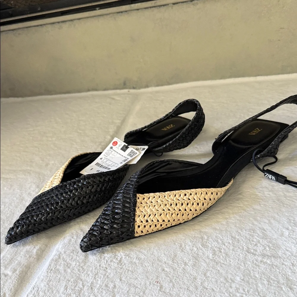 ZARA Black and Natural Woven Pointed Toe Slingback Flats - Picture 2 of 4